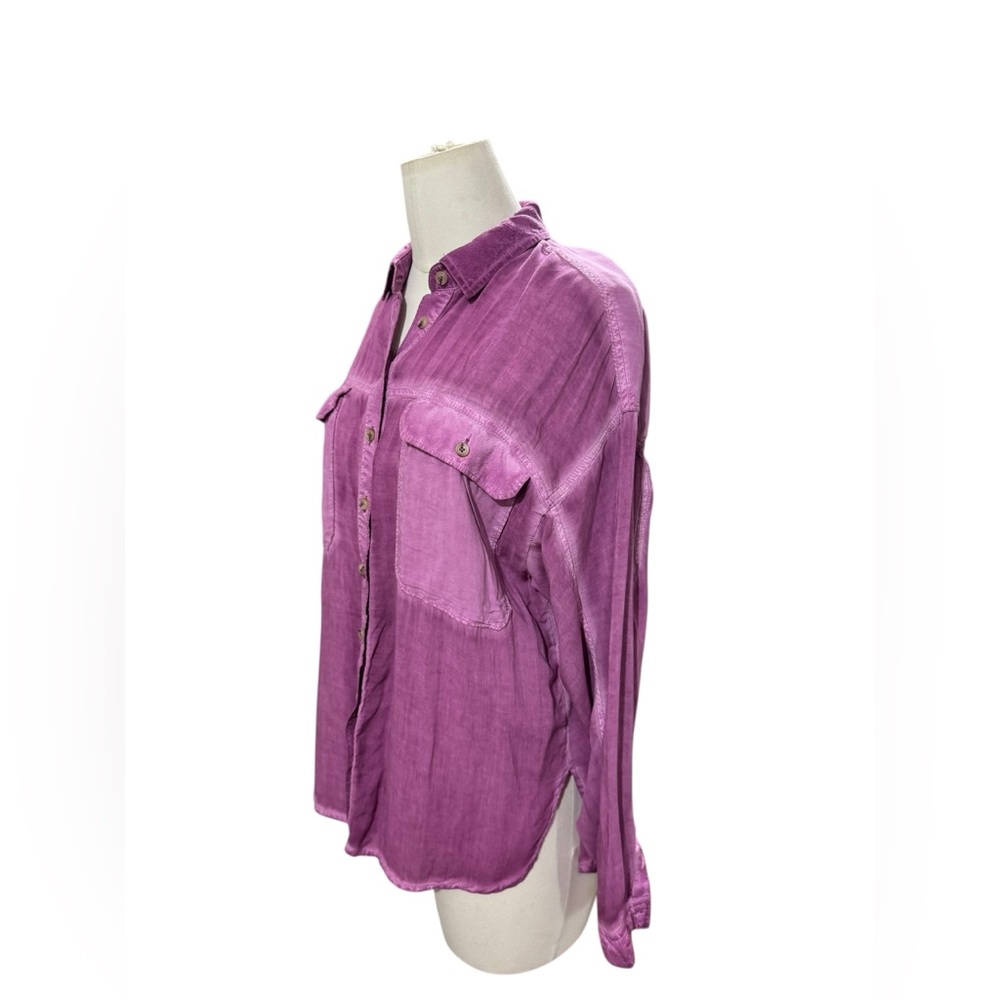 Pilcro Anthropologie Relaxed Button Down Shirt in Faded Mulberry Size Medium - Picture 4 of 8